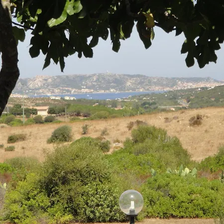 Holiday home Villetta Iolanda A Stazzo Pulcheddu - *